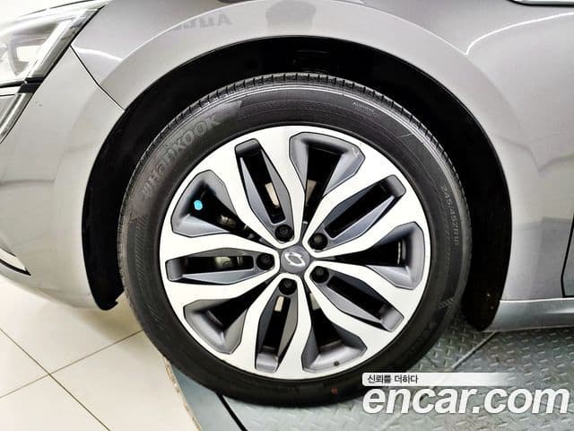 Renault Korea(Samsung) SM6 2.0 LPe LE (для людей с инвалидностью), 2016 20