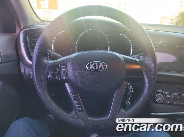 Kia K5 LPI Smart, 2013 8
