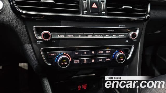 Kia K5 гибрид 2세대 Noblesse, 2018 16