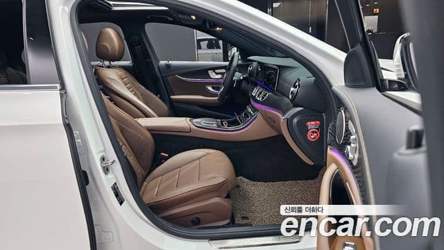 Mercedes-Benz E-класс W213 AMG Line, 2023 10