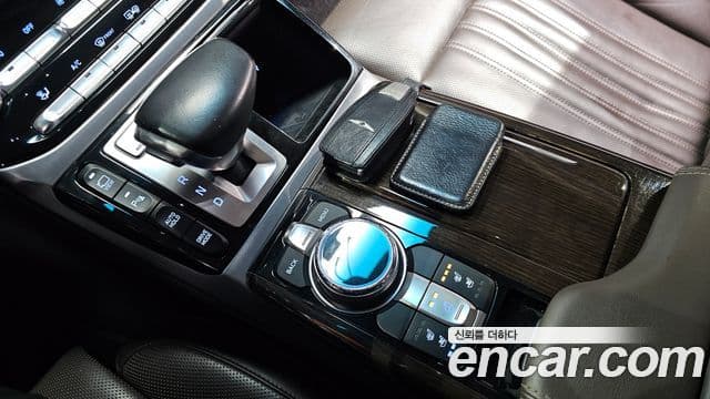 Genesis EQ900 Premium Luxury, 2016 9