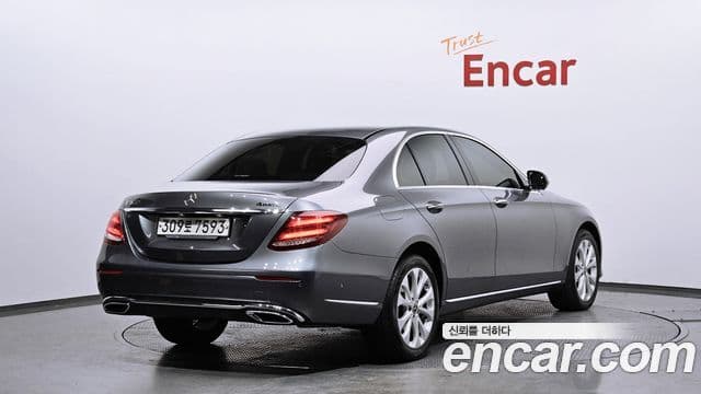 Mercedes-Benz E-класс W213 Exclusive, 2020 2