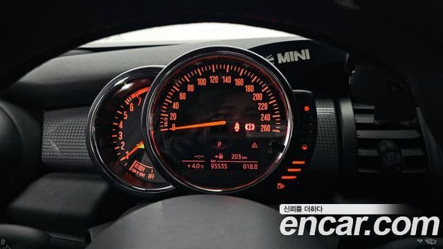 Mini Cooper 3세대, 2014 8