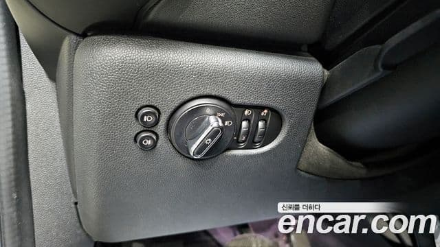 Mini Cooper 3세대, 2014 19