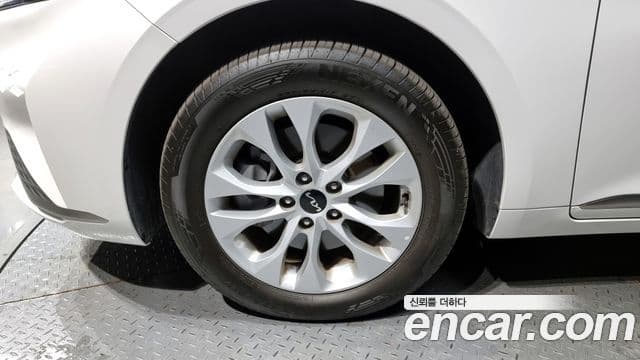 Kia K8 Trendy(таксомоторный тип), 2024 все фото