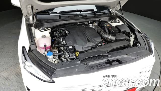 Kia K8 Trendy(таксомоторный тип), 2024 6