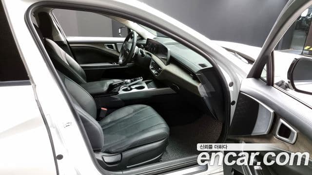 Kia K8 Trendy(таксомоторный тип), 2024 11