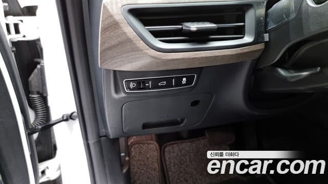 Kia K8 Trendy(таксомоторный тип), 2024 16