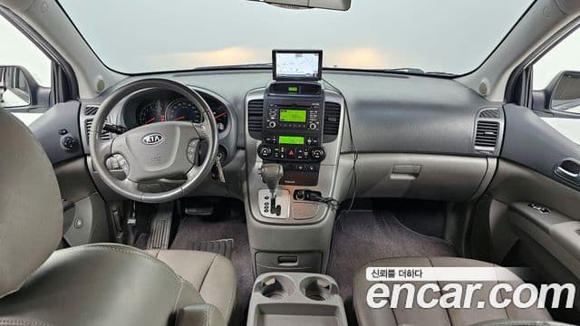 Kia Grand Carnival GLX, 2010 7