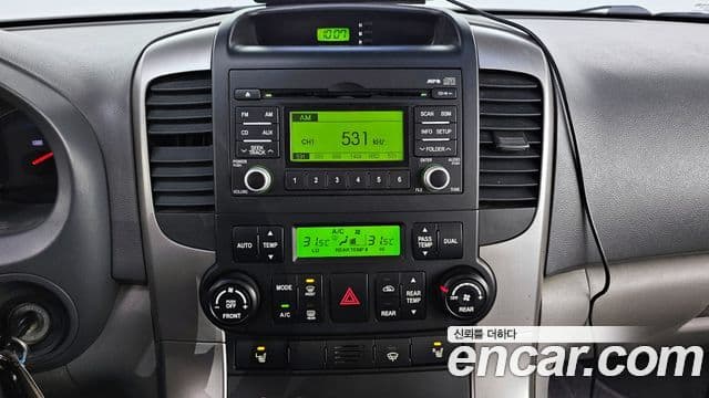 Kia Grand Carnival GLX, 2010 14