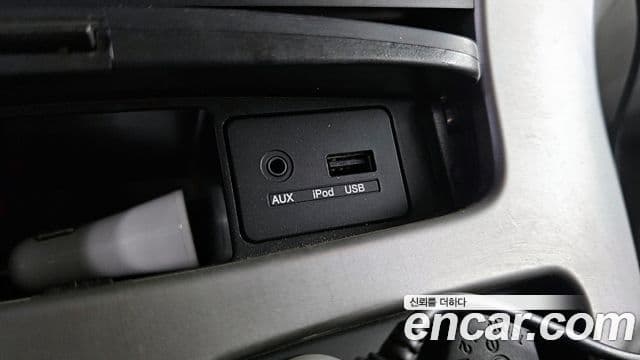 Kia Grand Carnival GLX, 2010 15