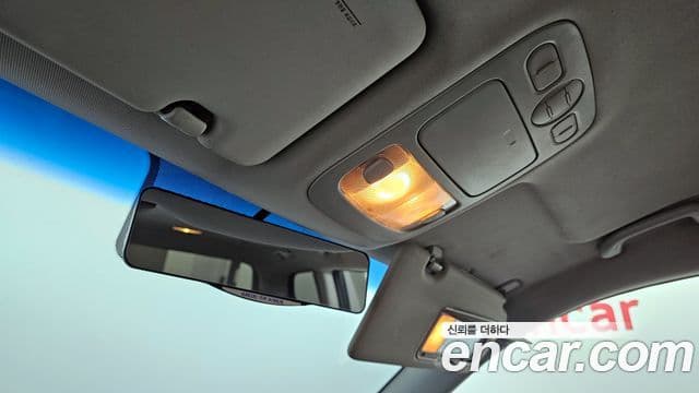 Kia Grand Carnival GLX, 2010 17