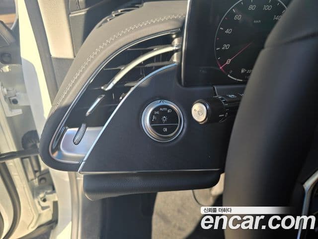 Mercedes-Benz E-класс W214 Avantgarde, 2025 10