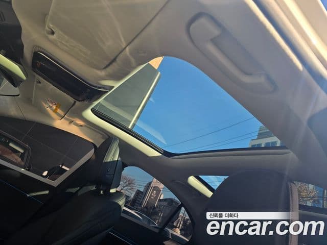 Mercedes-Benz E-класс W214 Avantgarde, 2025 17