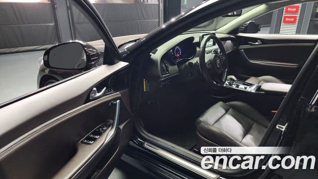 Kia 스팅어 Platinum, 2018 10