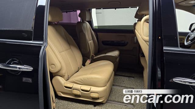 Kia The / новый New Carnival VIP, 2020 12