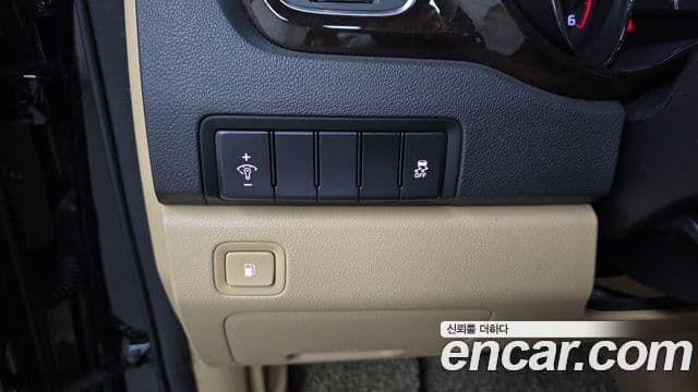 Kia The / новый New Carnival VIP, 2020 19