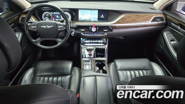 Genesis EQ900 Prestige, 2016 7