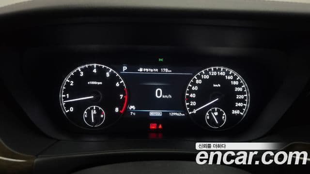 Genesis EQ900 Prestige, 2016 8