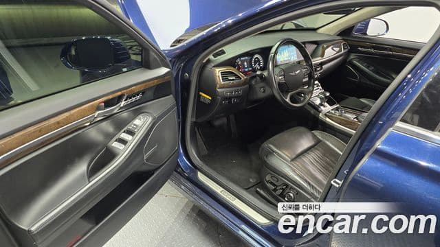 Genesis EQ900 Prestige, 2016 11