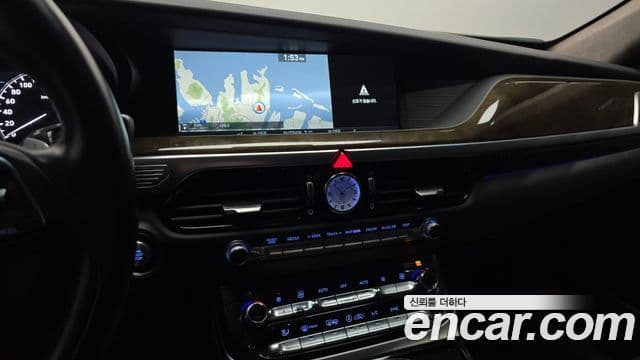 Genesis EQ900 Prestige, 2016 14