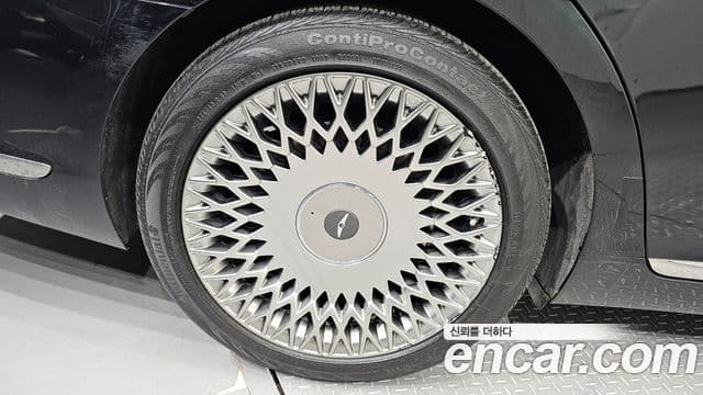 Genesis G90 Luxury, 2020 все фото