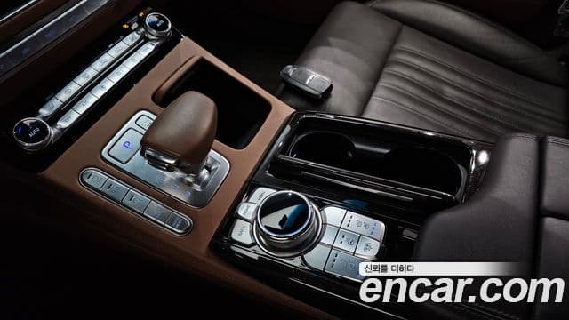 Genesis G90 Luxury, 2020 9