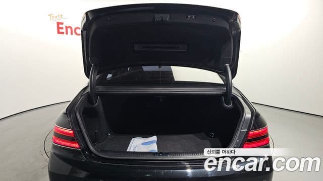 Genesis G90 Luxury, 2020 20