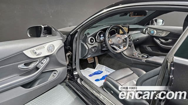 Mercedes-Benz C-класс W205 C200 купе, 2016 11