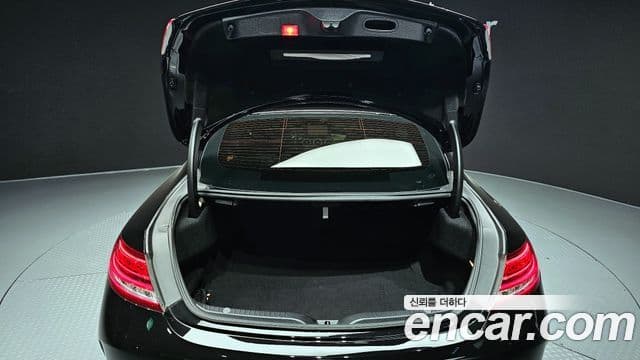 Mercedes-Benz C-класс W205 C200 купе, 2016 20