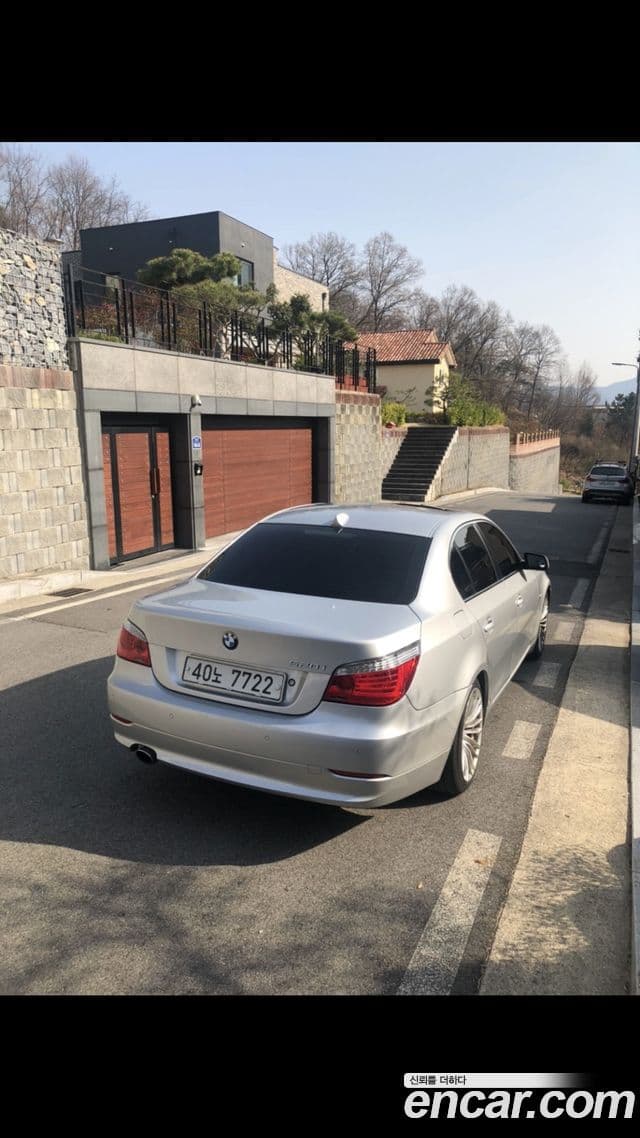 BMW 5시리즈 (E60) 520i седан, 2008 4