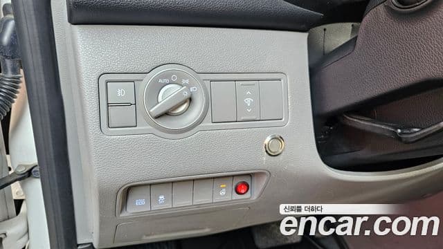 Hyundai 쏠라티 лимузин, 2018 12