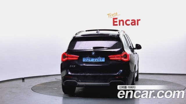 BMW iX3 M Sport, 2024 4