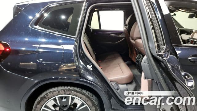 BMW iX3 M Sport, 2024 12