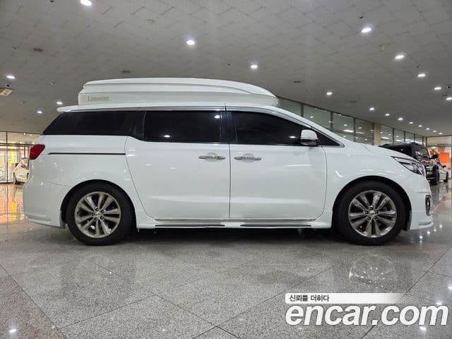 Kia All New Carnival бензин 9인승 High Limousine(компания по спецнадстройкам), 2016 все фото