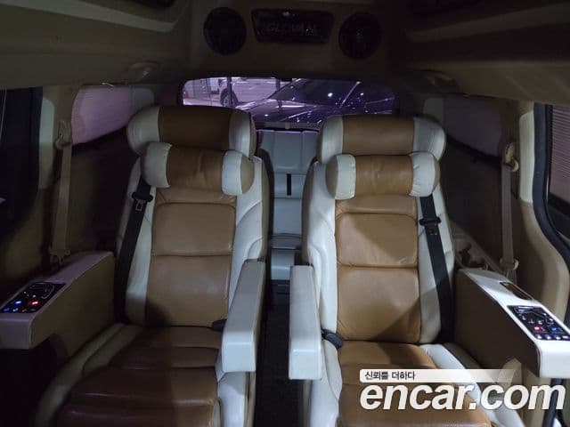 Kia All New Carnival бензин 9인승 High Limousine(компания по спецнадстройкам), 2016 8