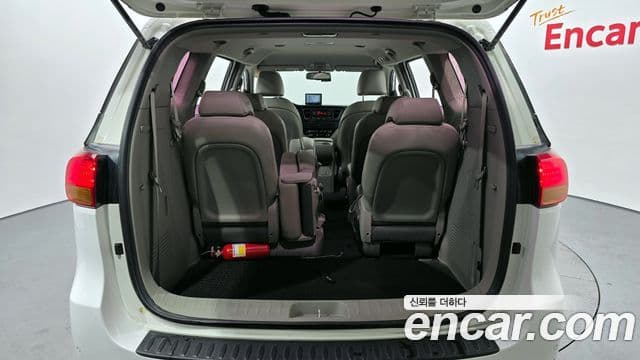 Kia All New Carnival 11인승 Deluxe, 2016 20