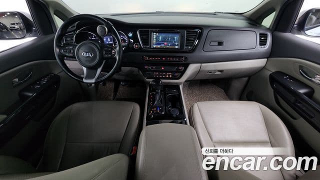 Kia All New Carnival Prestige, 2016 7