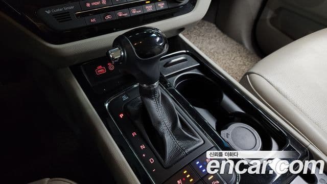 Kia All New Carnival Prestige, 2016 9