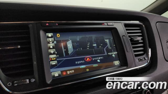 Kia All New Carnival Prestige, 2016 14