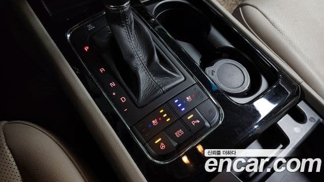 Kia All New Carnival Prestige, 2016 16