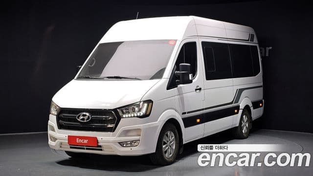 Hyundai 쏠라티 Tour, 2017 1
