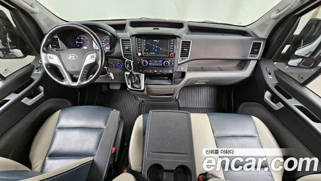 Hyundai 쏠라티 Tour, 2017 7