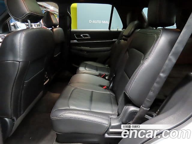 Ford Explorer 5세대, 2017 7