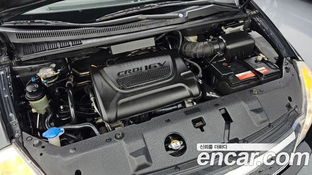 Kia Carnival R Premium, 2013 6