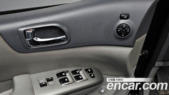 Kia Carnival R Premium, 2013 18