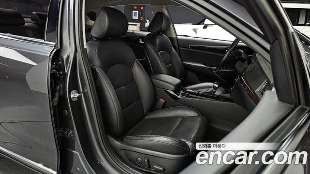 Kia All New K7 2.4 GDI Limited, 2018 10