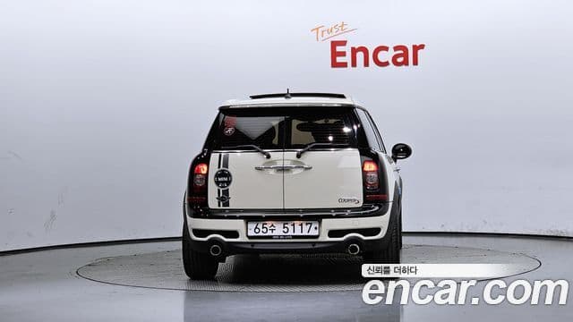 Mini Cooper S 클럽맨 1세대, 2010 4