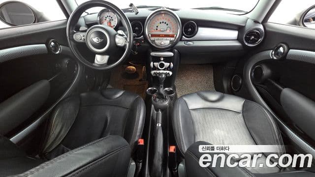 Mini Cooper S 클럽맨 1세대, 2010 7