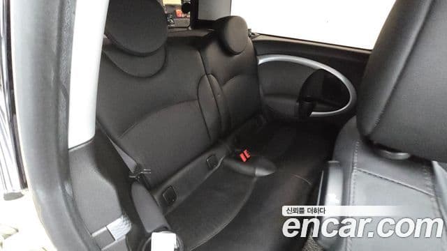 Mini Cooper S 클럽맨 1세대, 2010 12